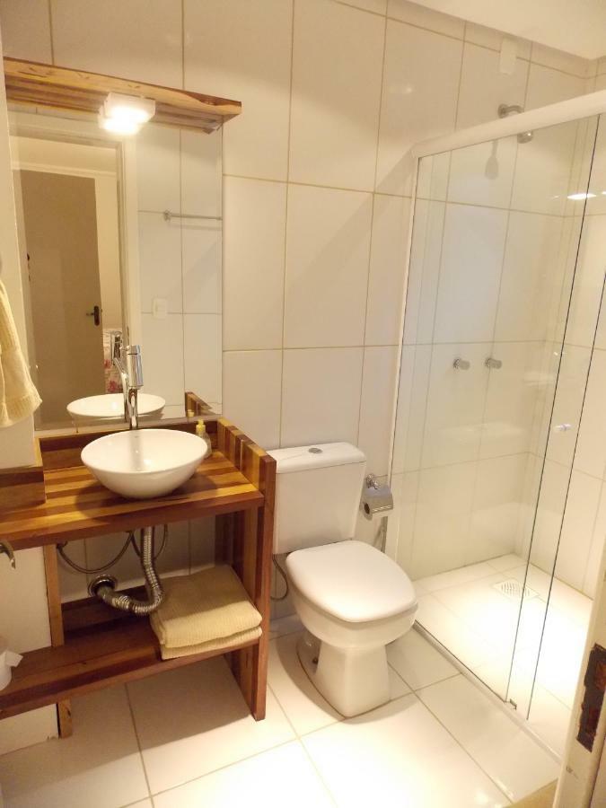 Triplex 3 Suites Em Канела Экстерьер фото