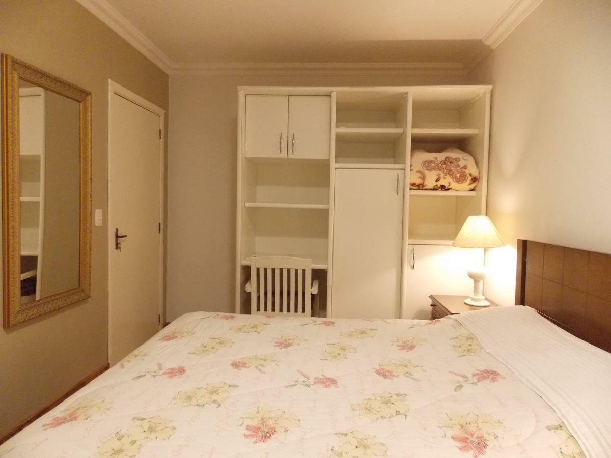 Triplex 3 Suites Em Канела Экстерьер фото