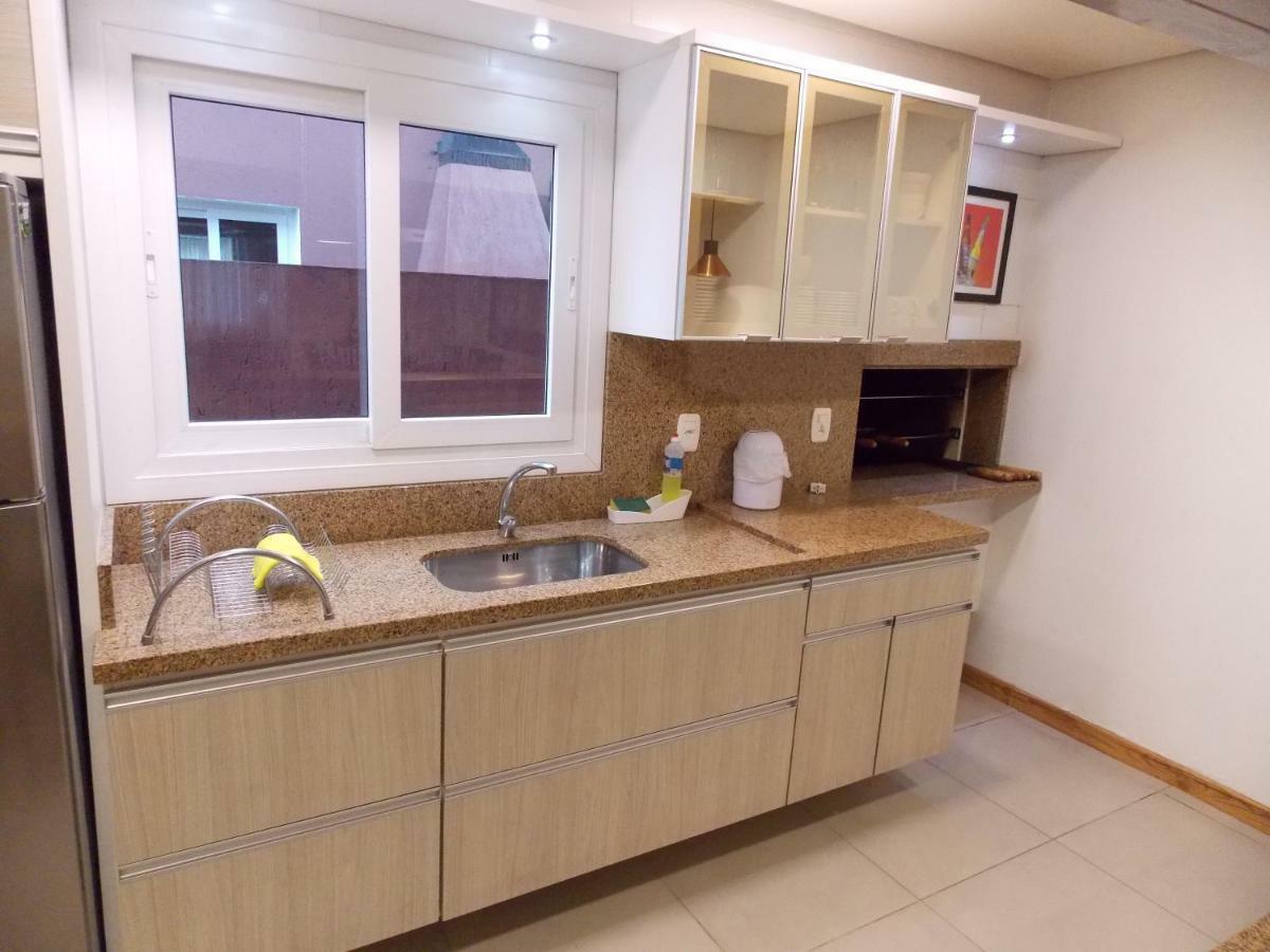 Triplex 3 Suites Em Канела Экстерьер фото